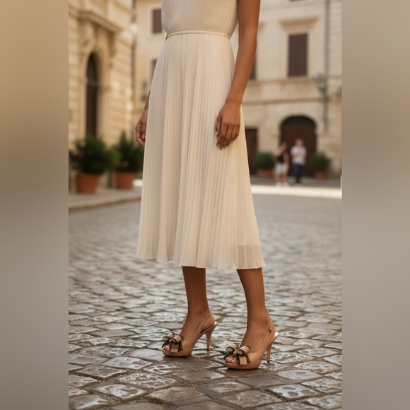 Women’s Size 8 Kate Spade Leather Slingback Heels w/ Bow & Peep toe - Picture 5 of 16